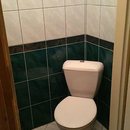 Na Fali Konukevi
